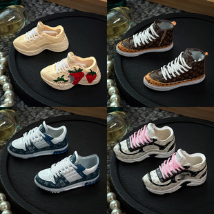1/6 Dad Shoes Mini Donkey Brand Shoe Mold Big Brand Old Flower V Family Cross-Border Wholesale Doll 3D Stereo Aj Blind Box Shoe Mold