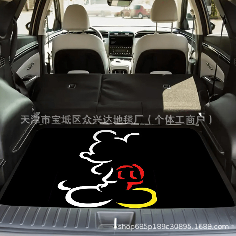 Cross-border Mickey Minnie trunk decorative anti-slip mat car dust cover mat items dirty mat in stock can be sent on behalf