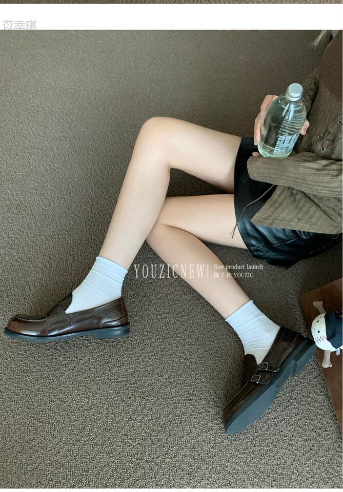 Giày lười nữ da bò thật kiểu Anh, mũi tròn, đế thấp, xỏ chân tiện lợi — Màu đen, còn hàng, đốm nâu chi tiết 13