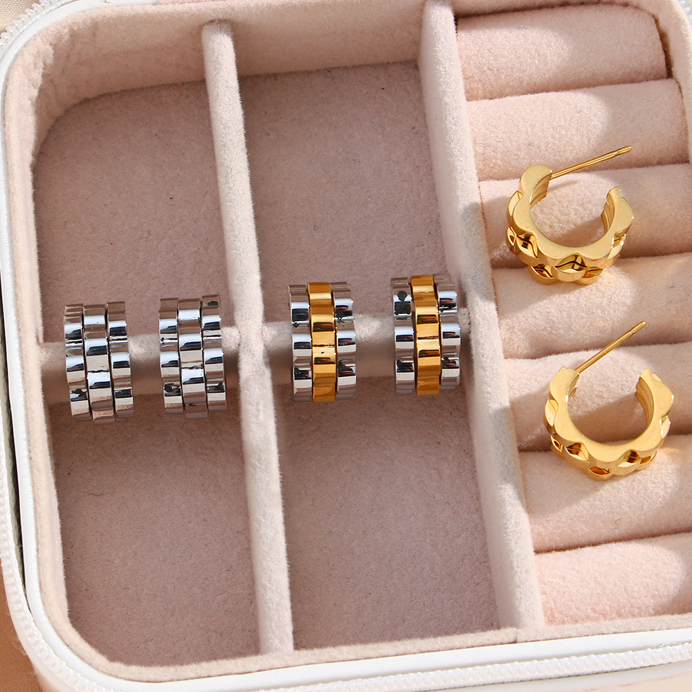 Hip-hop Geometric Plating Stainless Steel No Inlaid Gold Plated Earrings display picture 1