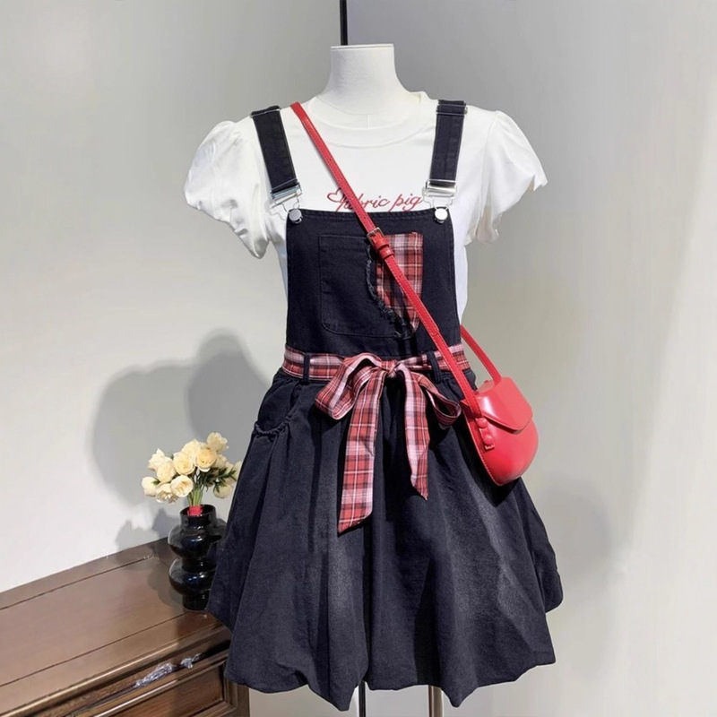 Sweet Girly Contrasting Denim Suspender Dress for Women Summer Design Cute Bud Skirt T-Shirt Suit Sweet Girly Contrasting Denim Suspender Dress for Women Summer Design Cute Bud Skirt T-Shirt Suit