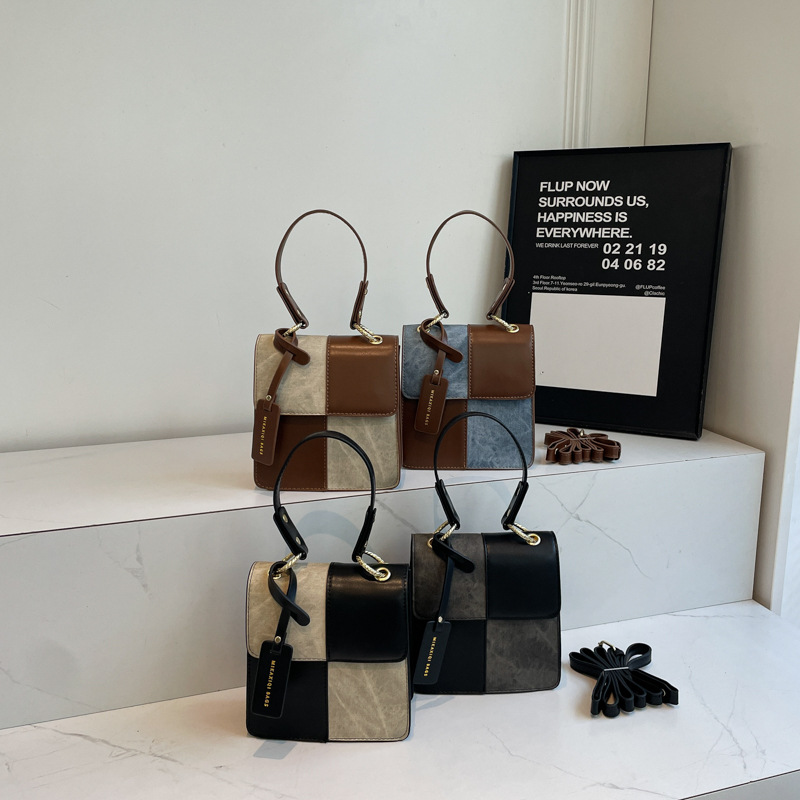 Bolso de moda de diseño de tendencia 2024 nuevo color de contraste de empalme mochila, bolso de brazo de mujer casual versátil