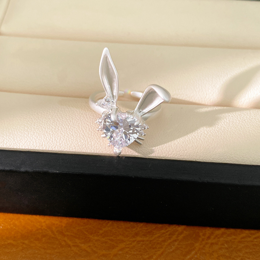 Aguja de plata zircon goteando aceite conejo amor pernos lindos niños estilo de moda pendientes ligero lujo conjunto de joyas de alta calidad
