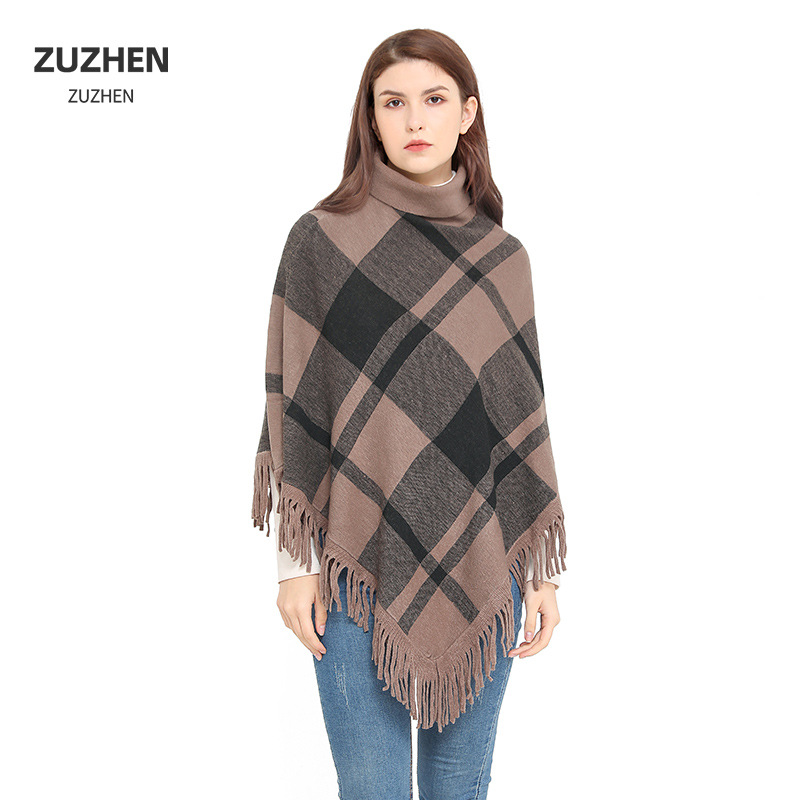 knitted keep warm cloak made of faux fur