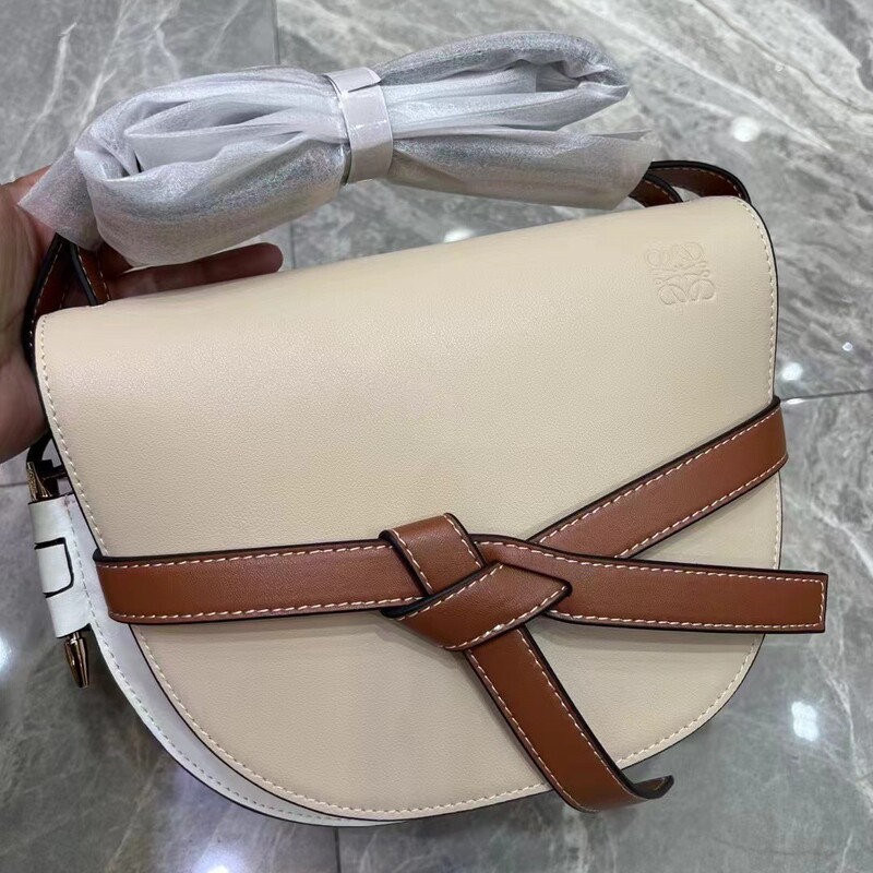 2025 New Large-Capacity Saddle Bag Women's Armpit Bow Mini Genuine Leather Bag Woven Shoulder Strap Single Shoulder Crossbody