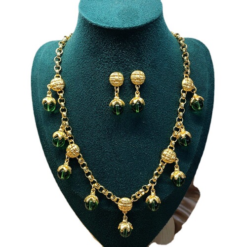 Retro palace accessories real gold plated red green glass bead pendant medieval necklace earrings set live supply