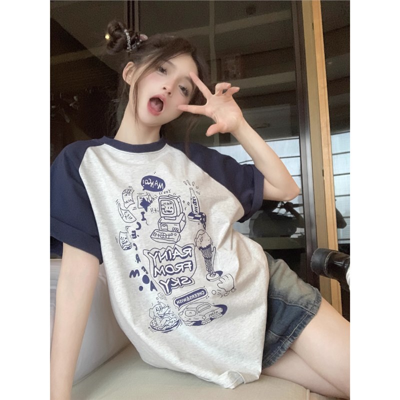 Fun Cartoon Printed Short-sleeved T-shirt for Female Students Cute Chic Raglan Top Top Instagram Summer Large Size