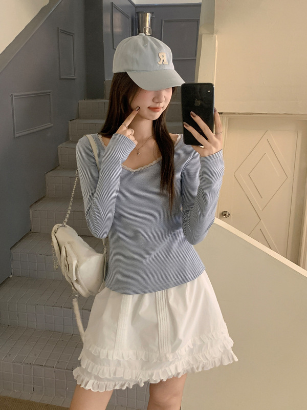 蓝白条纹蕾丝边露锁骨V领长袖T恤女秋季新款内搭打底衫修身上衣|undefined