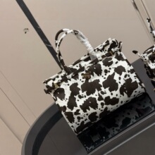 2025���¿�ӡ����y�μ�����䂀�԰ٴ�����������Ůʿ�μ����