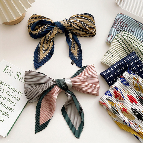 70 pleated scarves, Korean version, versatile, western gauze scarf, spring and autumn fashion decoration, professional scarf, small square scarf, silk scarf for women