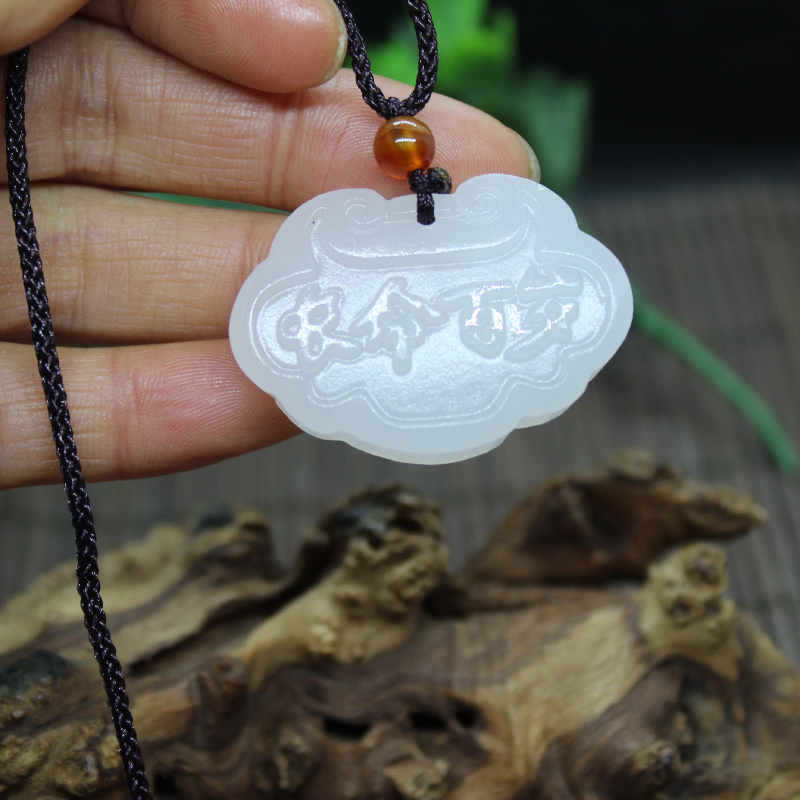Pendant jade for men and women
