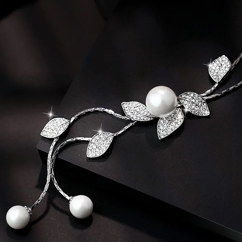 fashionable universal necklace pearl with tassels