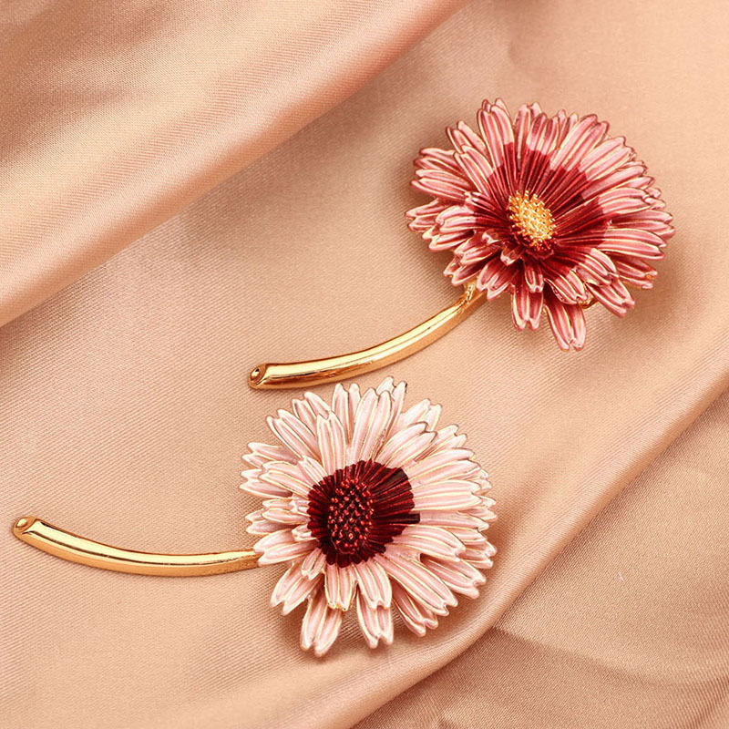 22g Weight Brooches Classification 1 Piece Quantity Holiday, Tea Party Occasion Alloy Material Flower Pattern All Seasons Season Unisex Gender Simple Style Style Simple Style Pin Flower Alloy Unisex Brooches 1 Piece 10