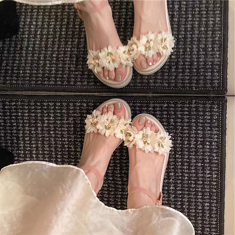 2026 verano suave viento floral pendiente de tacones sandalias de moda versátil falda sandalias romanas