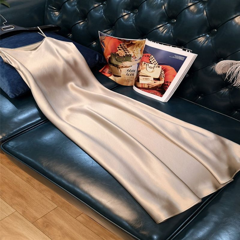 Elegant satin strap midi dress, new summer 2026 model, versatile, slimming, solid color long dress