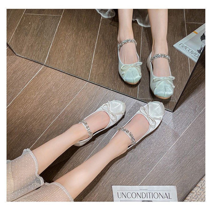 Giày búp bê nữ Mary Jane mũi tròn đế bằng, gót thấp 1–3 cm — Lụa thật màu hồng, Lụa thật màu trắng, Màu xanh lam lụa thật chi tiết 17