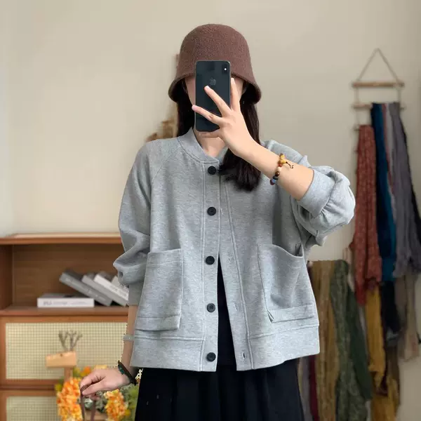 Flecking gray