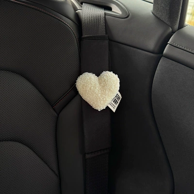 Sürətlər qutusu və əl tormozu başlıqları pad extended anti-collar protective - linen-black-shoulder-pads-plush-off-white-love-heart-single