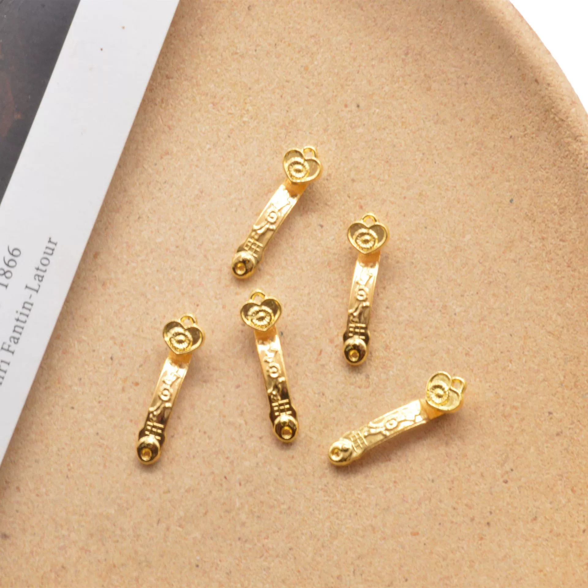 Металлические поделки 3 см маленький Ruyi кулон корпус телефона клей аксессуары Ruyi наполнение дома Фен-шуй поставки