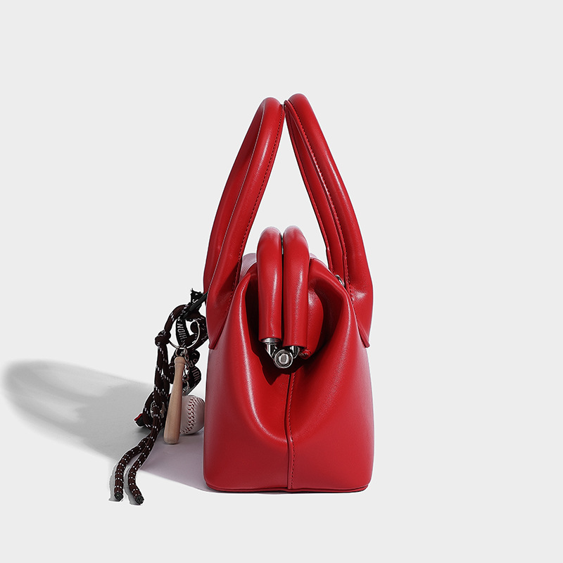 Autunno Inverno Nuovo Guscio Portatile con Alta Bellezza, Amore Baseball, Ciondolo Personalizzato e Nicchia Una Spalla Diagonale_voghion.com