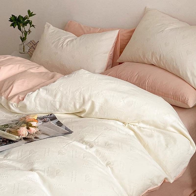Un juego de cuatro piezas de hilo de doble capa de algodón lavado de algodón puro, sábanas de lujo simples y ligeras, funda de edredón, cama de tres piezas 4