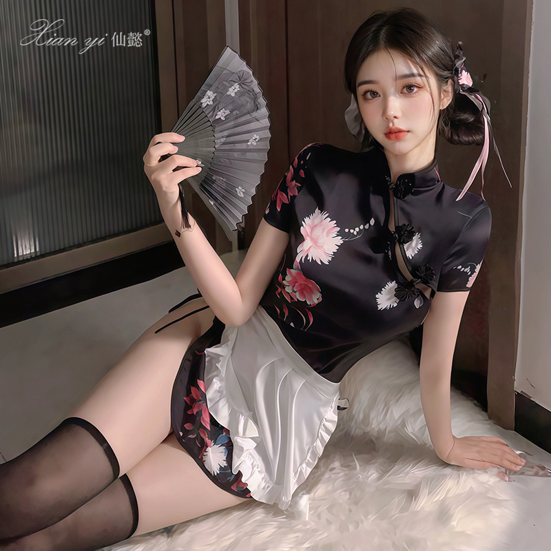 Xian Yi Sexy Lingerie Cheongsam Ancient Style New Chinese Style Pure Desire Cross-Dresser Uniform Seductive Teasing Bodycon Skirt Set 635 Xian Yi Sexy Lingerie Cheongsam Ancient Style New Chinese Style Pure Desire Cross-Dresser Uniform Seductive Teasing Bodycon Skirt Set 635
