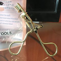Portable Curling Eyelash Curler, Made-in-China, Sturdy Stainless Steel, Arc-Shaped, Professional Beauty Tool