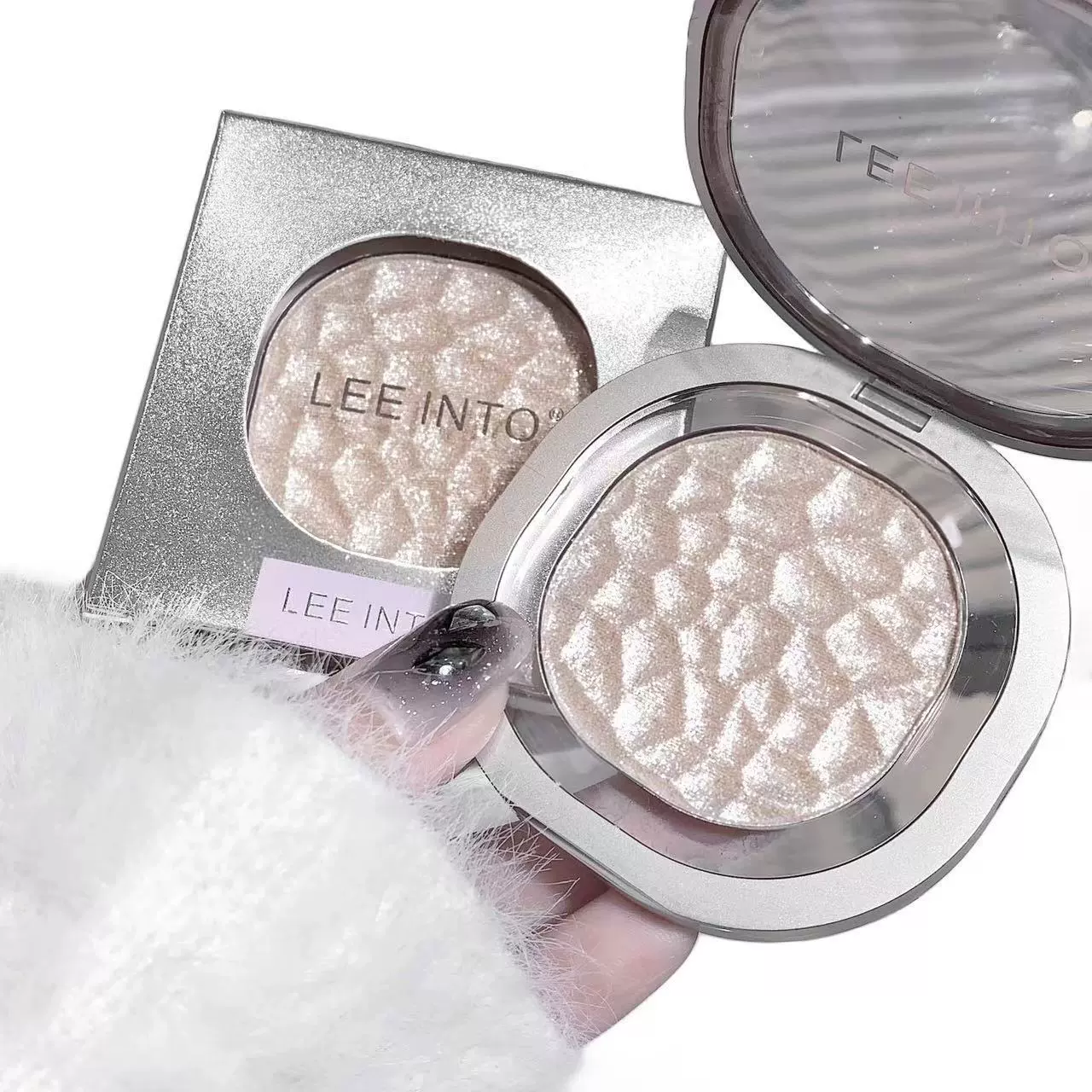 Палетка хайлайтера Highlight Powder LEEINTO жемчужный шиммер, компактный водостойкий тени с двумя оттенками