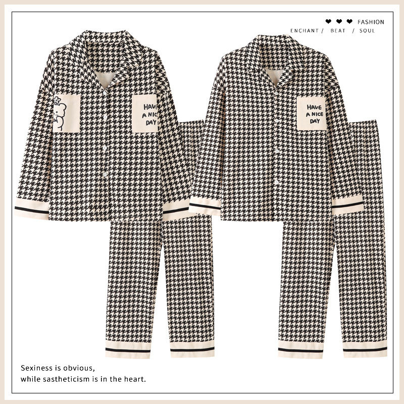 Plaid pareja pijamas primavera nuevo punto de manga larga cardigan ropa de casa traje de algodón agradable a la piel se puede usar fuera de venta al por mayor