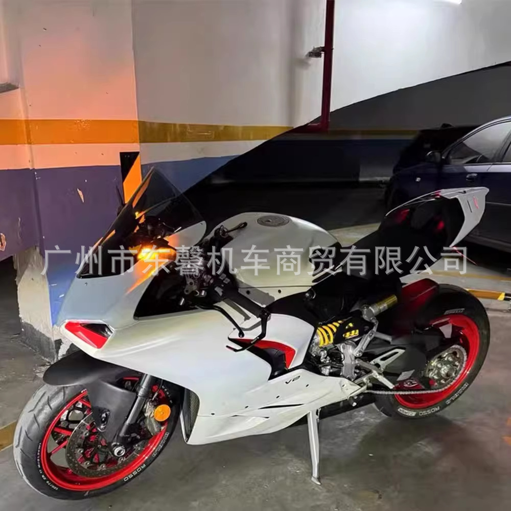 Suitable for Ducati Panigale Street Fighter V4 V4Sr V2 Lamborghini Co-Branded Rear Hump Rear Tail Cover