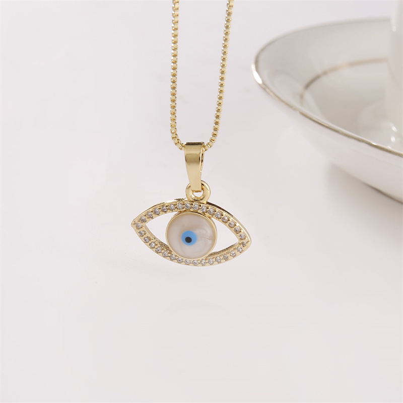Fashion Simple Devilu0027s Eye Geometric Diamond Copper Necklace