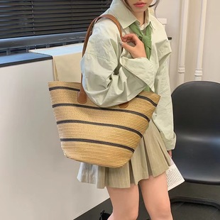 �¿�������C��һɫ���K�������r�Іμ���ݾ������eŮ��ɳ����