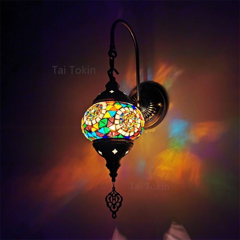European-style Retro Romantic Wall Lamp Handmade Glass TV Wall Corridor Aisle Cafe Bar Decorative Wall Lamp