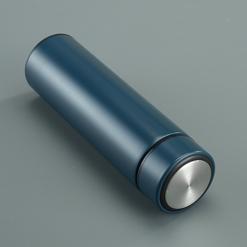 Clásico 304 Acero inoxidable taza de vacío los hombres y las mujeres portátil agua soporte impresión logo letras patrón actividad regalo