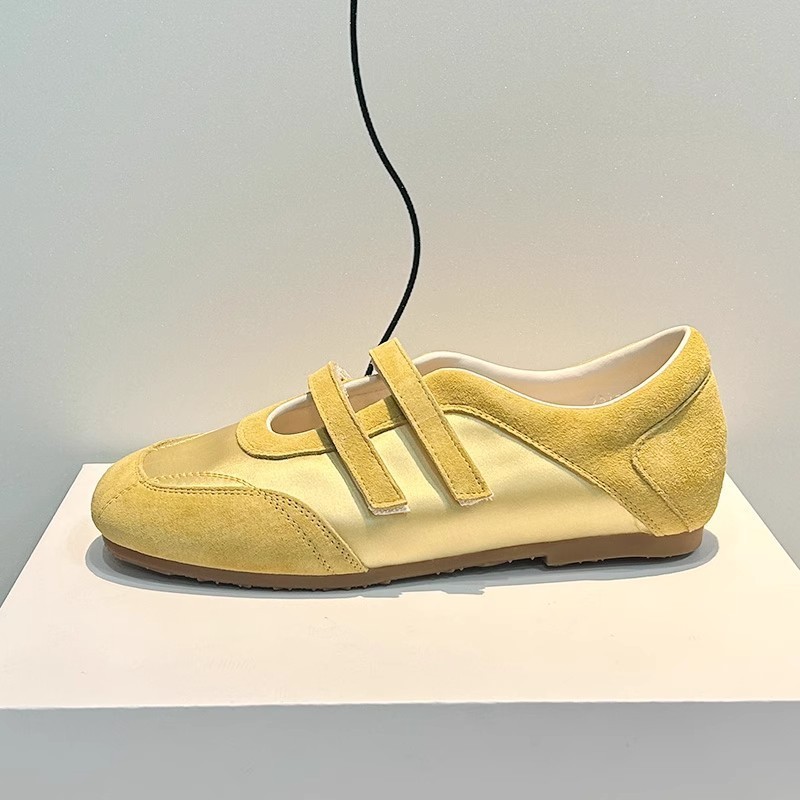 レトロワンストラップドイツトレーニングシューズ女性 2025 新しいニッチデザインベルクロファッション多用途メリージェーンシューズ|undefined