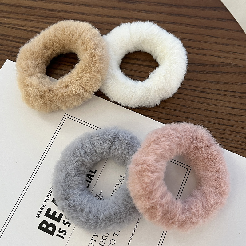 Cubierta de cuero anillo de goma cuerda de pelo peludo cuerda de pelo banda de goma banda de pelo corbata femenina cuerda de pelo tocado felpa Otoño e Invierno Intestino pequeño