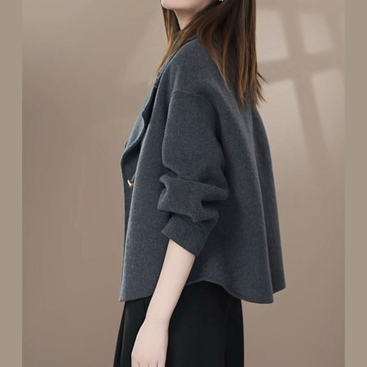 2025 Autumn and Winter Woolen Outwear Women's Short Style High-End Jacket Small Plus Size Middle-Aged Mother