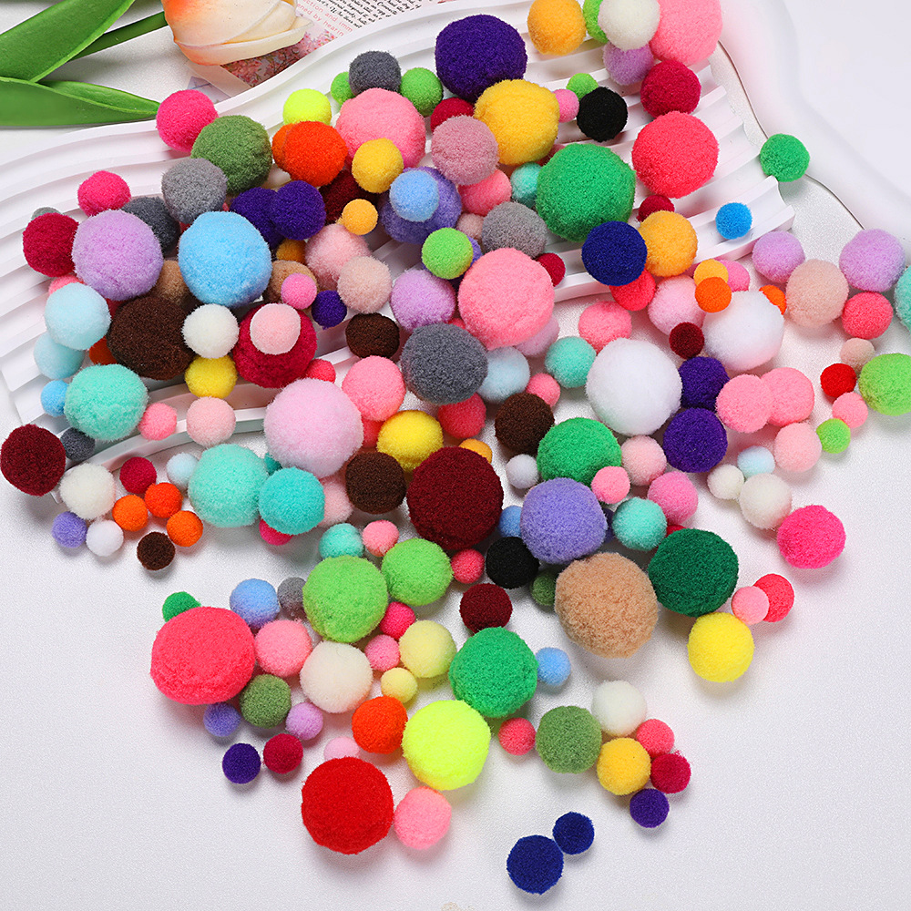 高弹毛球彩色涤纶毛球diy手工毛绒球 鞋帽包包毛球diy圣诞帽毛球
