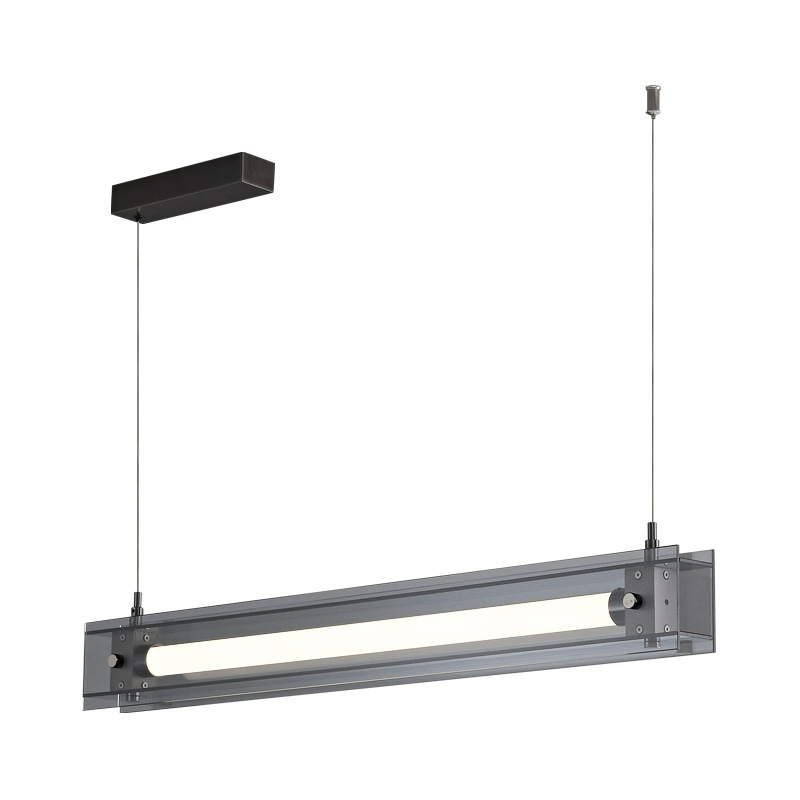 Un diseño de caracteres de vidrio personalidad artística simple Maza diseñador de comedor estudio lámpara de vidrio lujosa lámpara de lámpara de luz candelabrera