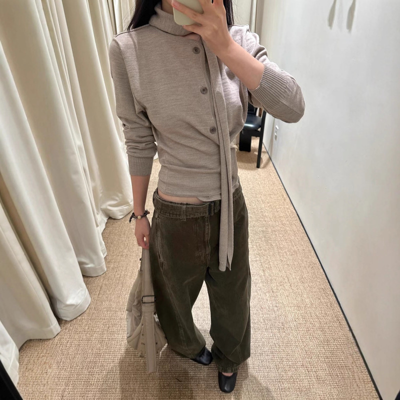 In-Stock Asymmetrical Multi-Wear Button Twist Pleated Knit Cardigan with Moss Green Scimitar Denim Pants for Women