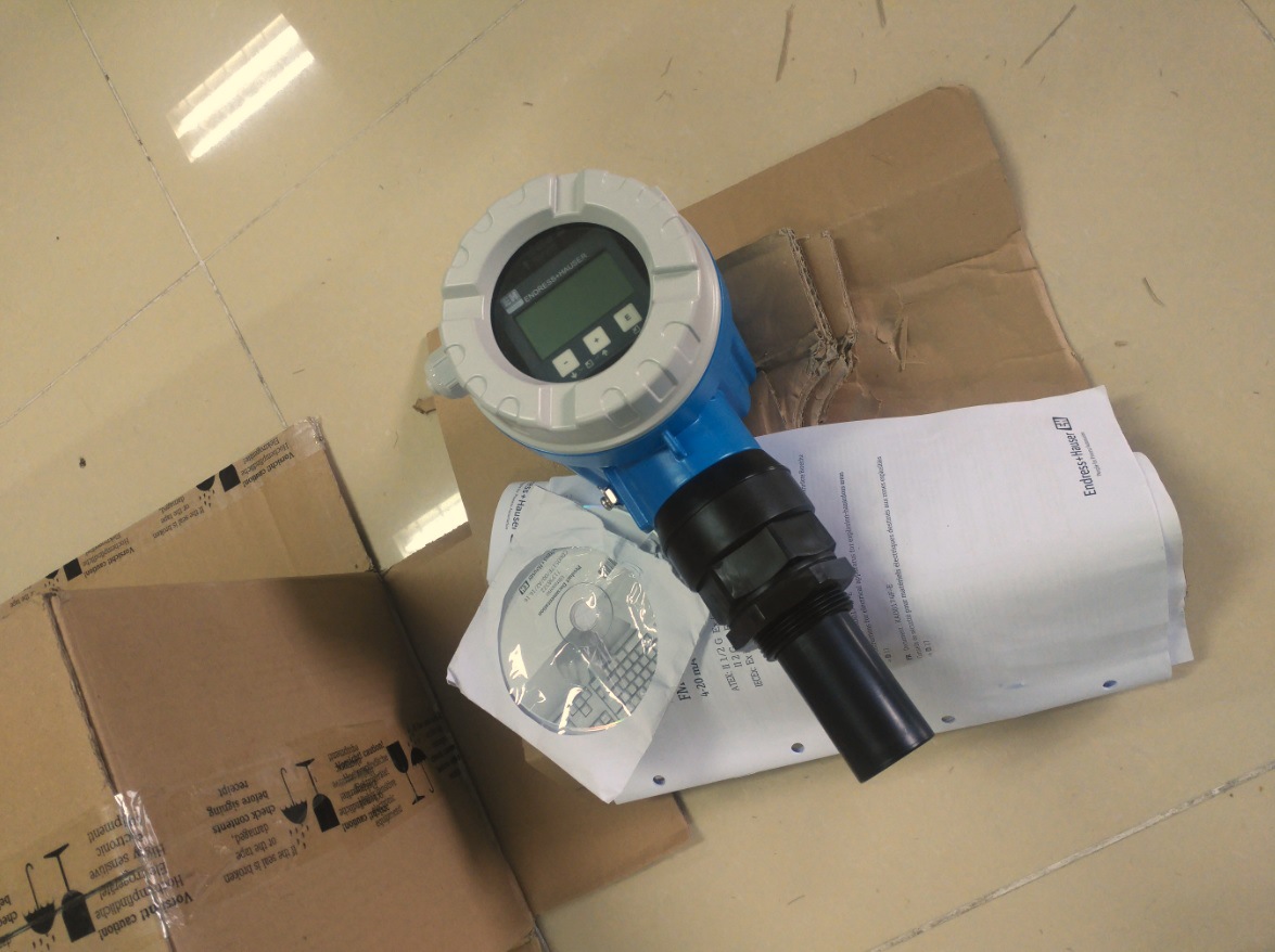 德国E+H静压式液位测量传感器FMX21-AA111HGB10APQ