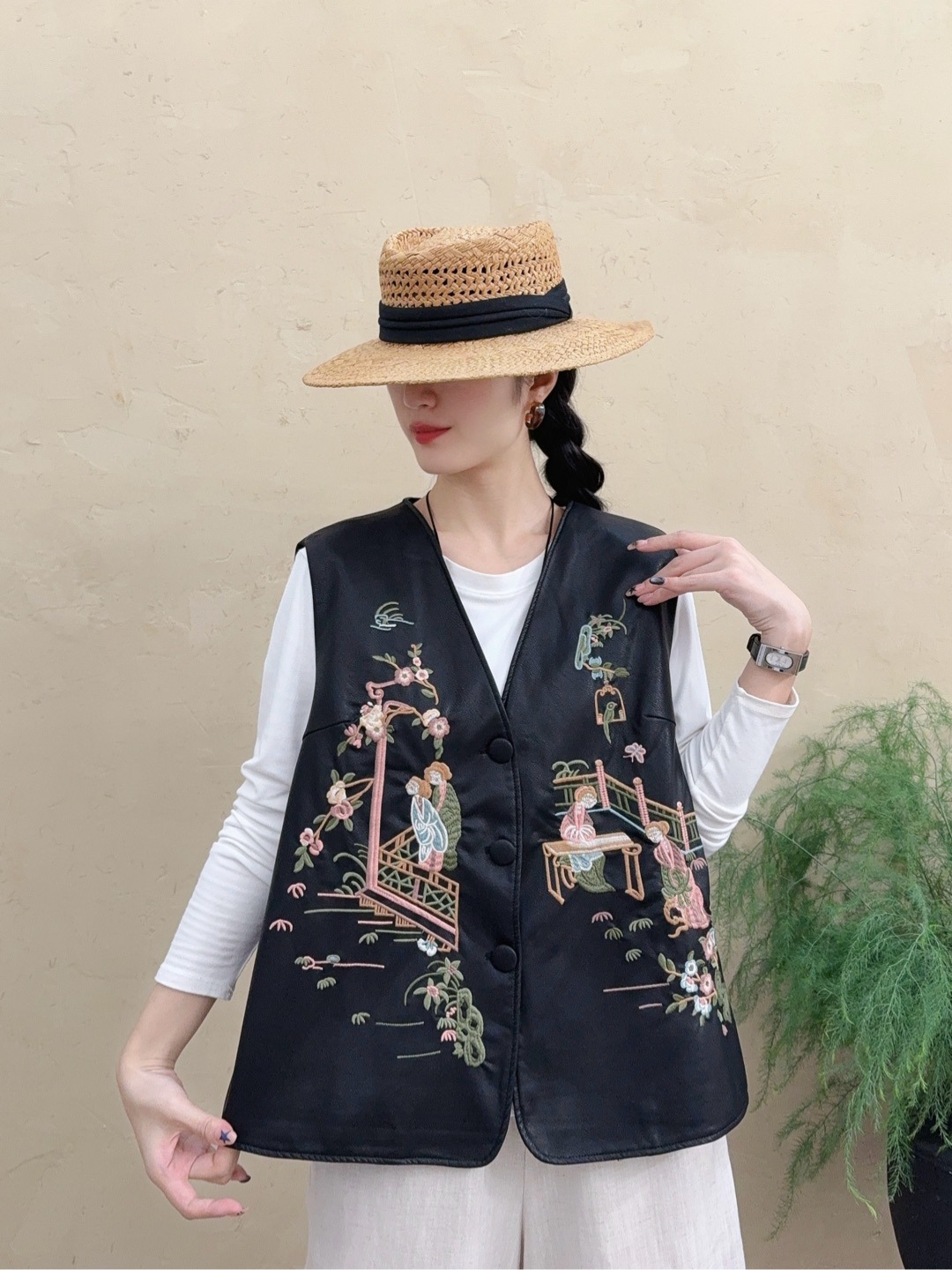 2025 otoño nueva mujer bordada estilo nacional chaleco de cuero retro V-collar cardigan chaqueta de estilo viejo vestido de moda de otoño