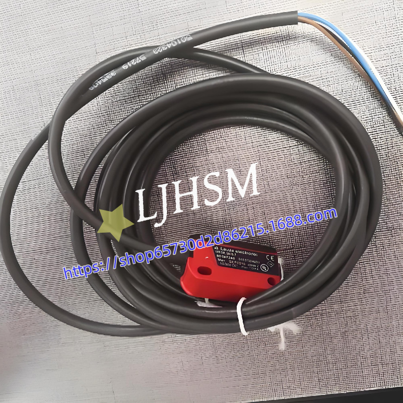 50108361  ODSL 8/C66-500-S12光学测距传感器  议价