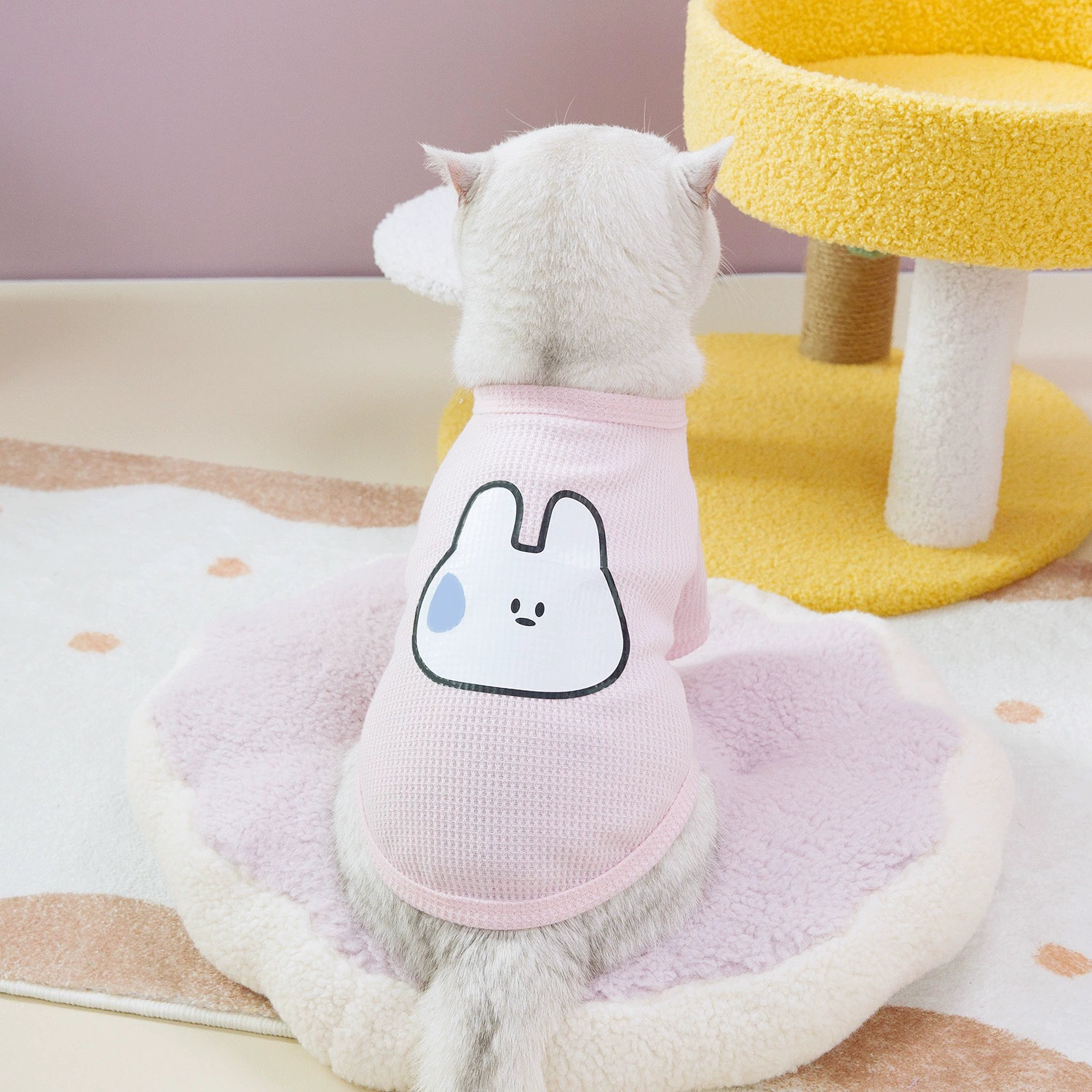 24 весенние и летние модели вотч футболки для домашних животных одежда кошка Ким Джила может повесить поводок для кошек и собак одежда для волос