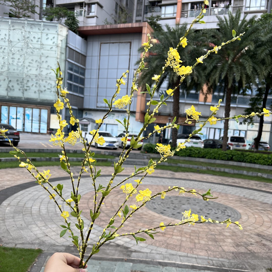 Nueva fábrica de flores artificiales de la boda amarillo leche amarillo limón amarillo fresco al aire libre Salón de la boda decoración flor falsa al por mayor