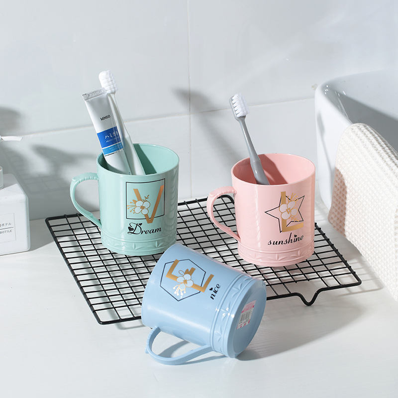 Kannettava hammasharjamuki matkustamiseen opiskelijoille kotiin_voghion.com