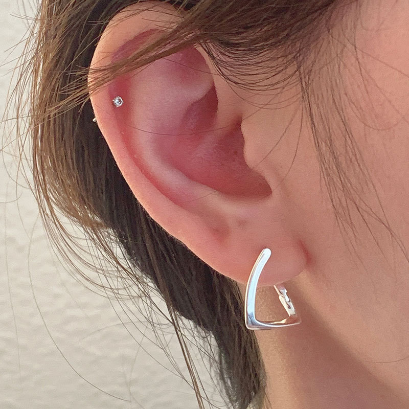 Earrings Niche Design High-End Twisted Square Geometric Earrings 2025 New Trendy Simple Earrings for Women