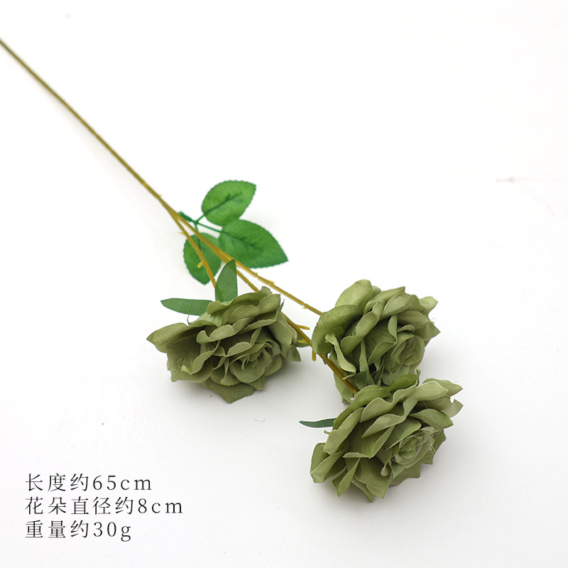 올리브 그린