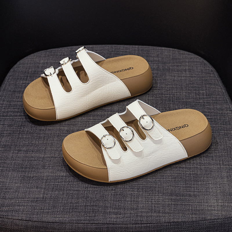 Korean Style Three-Breasted Thick-Soled Slippers for Women 2025 Summer New Outer Wear Casual Versatile Beach Shoes Non-Slip Women's Slippers