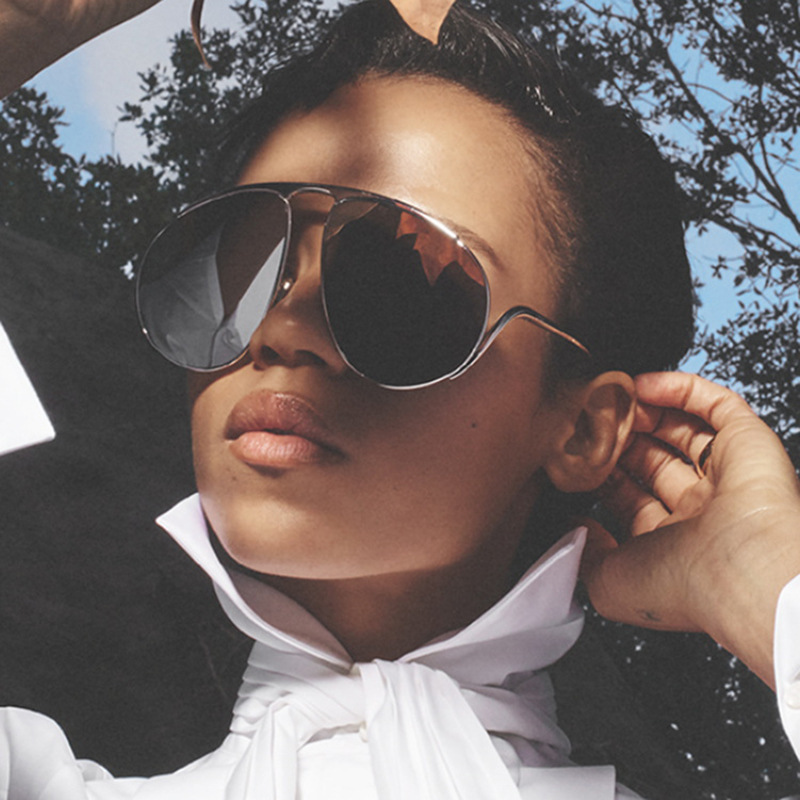 80S European and American Style Avant-Garde Hip-Hop Sunglasses, Runway Show Sunglasses, Metal Fashion Large Frame Driving Sunglasses 80S European and American Style Avant-Garde Hip-Hop Sunglasses, Runway Show Sunglasses, Metal Fashion Large Frame Driving Sunglasses